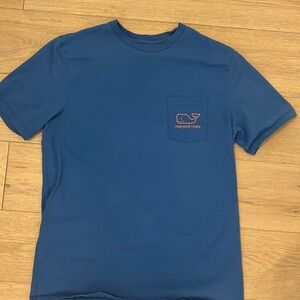 (3) Mens Vineyard Vines t shirts-size medium